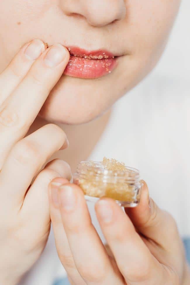 18 Homemade Lip Scrub Recipes