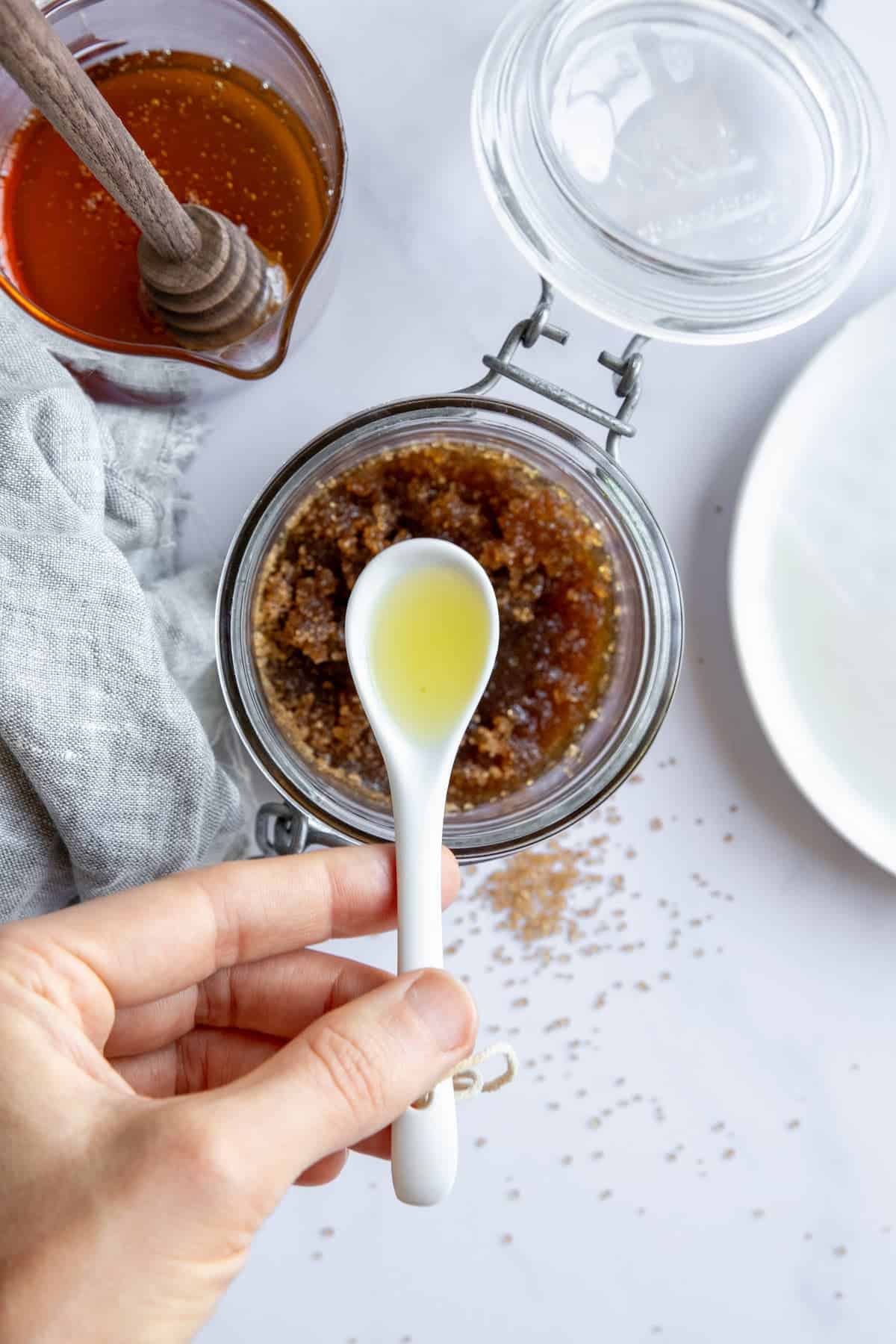 Add 1 teaspoon carrier oil to add hydration to sugar lip scrub recipes